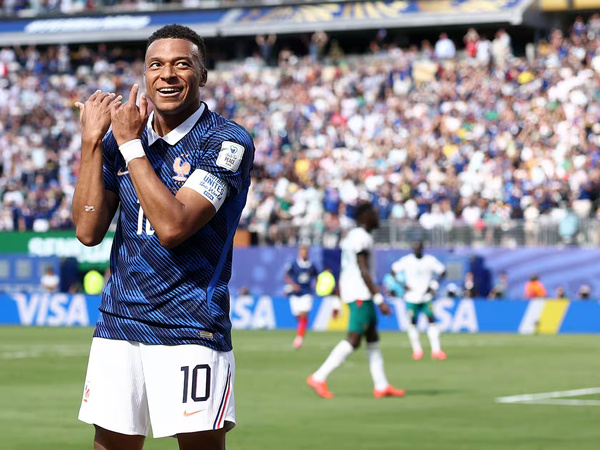 Coupe du Monde 2026: Mbappé buteur et historique, les Bleus dominent le Sénégal dans un final de folie (3-1)
