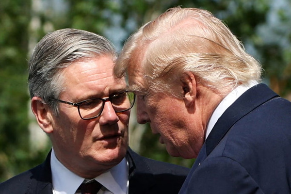 Royaume-Uni: Trump prédit la démission de Starmer, qu'il accuse d'avoir « échoué » sur l'immigration et l'énergie