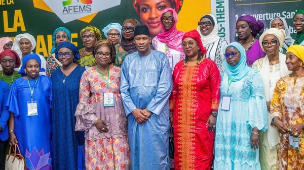 Santé de la femme africaine : Le Dr Ibrahima Sy clôture le 1er Congrès de l’AFEMS à Dakar et annonce de fortes mesures Santé de la femme africaine : Le Dr Ibrahima Sy clôture le 1er Congrès de l’AFEMS à Dakar et annonce de fortes mesures