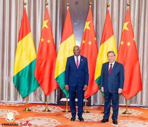 Coopération Sino-Guinéenne : Rencontre au Sommet avant le Forum de Davos d'Éte Coopération Sino-Guinéenne : Rencontre au Sommet avant le Forum de Davos d'Éte