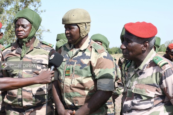 Mali : le 33ᵉ RCP intensifie ses entraînements aéroportés pour renforcer ses capacités opérationnelles