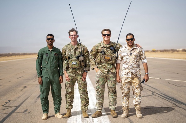 Mauritanie : exercice conjoint entre JTACs américains, forces mauritaniennes et tchèques avec survol de B-52