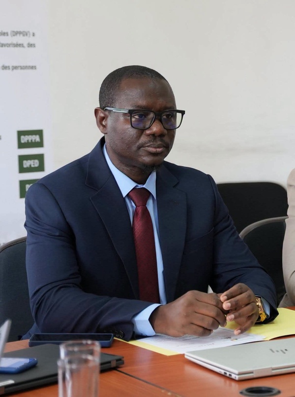 Fin de mission à l'Action sociale : le message émouvant et rempli de gratitude de Boucar Diouf