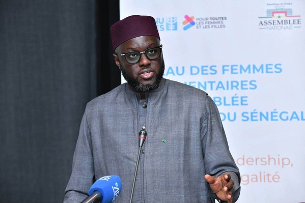 Sénégal : El Malick Ndiaye lance le Réseau des Femmes Parlementaires sous l'égide d'Ousmane Sonko Sénégal : El Malick Ndiaye lance le Réseau des Femmes Parlementaires sous l'égide d'Ousmane Sonko
