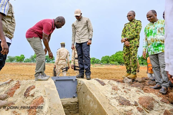 Souveraineté alimentaire au Burkina Fso : Le Premier ministre Jean Emmanuel Ouédraogo salue l’engagement des femmes à Yibi Souveraineté alimentaire au Burkina Fso : Le Premier ministre Jean Emmanuel Ouédraogo salue l’engagement des femmes à Yibi
