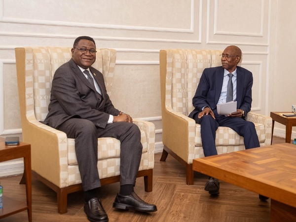 Diplomatie judiciaire : Cheikh Niang reçoit le Juge Blaise Tchikaya pour les 20 ans de la Cour africaine des droits de l'Homme