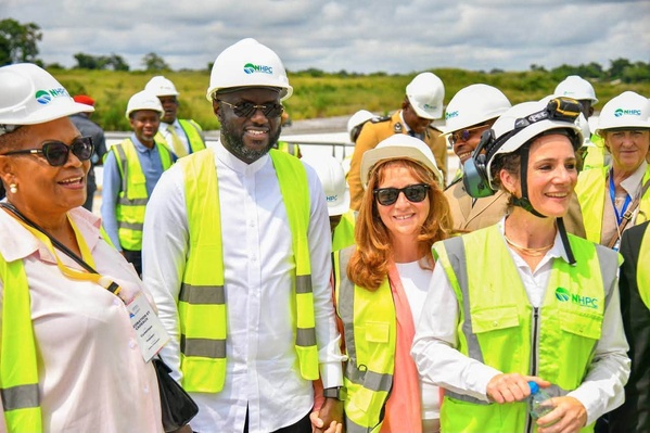 Transition énergétique : À Yaoundé, El Malick Ndiaye et les parlementaires francophones s'inspirent du géant hydroélectrique de Nachtigal