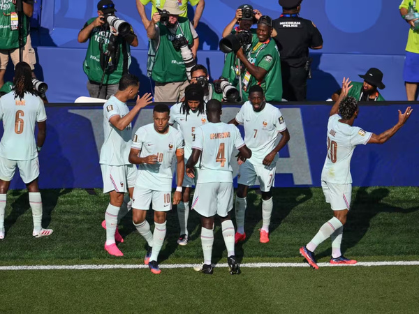 Coupe du monde 2026: la France élimine le Maroc (2-0) et file en demi-finale grâce à Mbappé et Dembélé