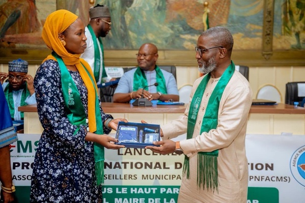 Dakar: Le maire Abass Fall lance le Programme national de formation pour renforcer les compétences des conseillers municipaux