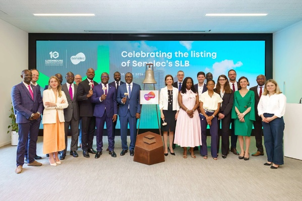 SENELEC réalise une première historique en Afrique avec une émission obligataire durable cotée à la Bourse de Luxembourg SENELEC réalise une première historique en Afrique avec une émission obligataire durable cotée à la Bourse de Luxembourg