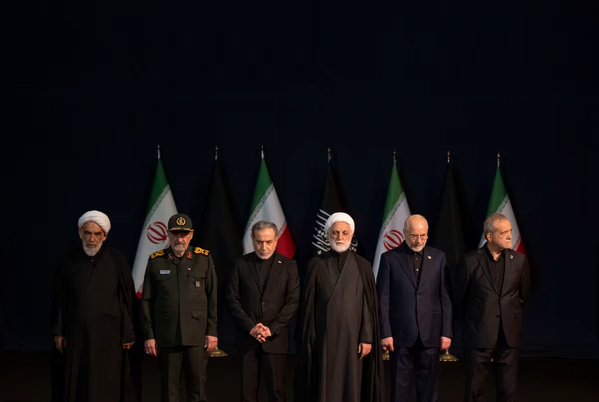 Crise de régime en Iran: rumeurs de « coup d'État feutré » et fractures explosives entre modérés et ultra-hardliners