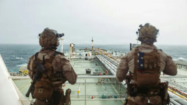 Tensions au Moyen-Orient : l'Iran se déclare en « guerre totale » avec les États-Unis, menace des Houthis sur les ports saoudiens