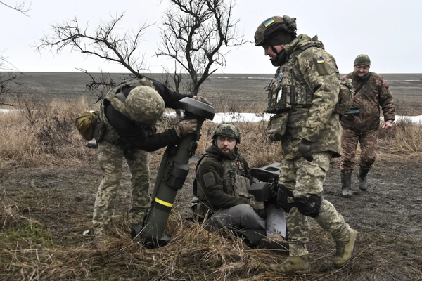 Guerre en Ukraine: face à la pénurie de soldats, la mobilisation forcée tourne à la violence entre civils et recrues