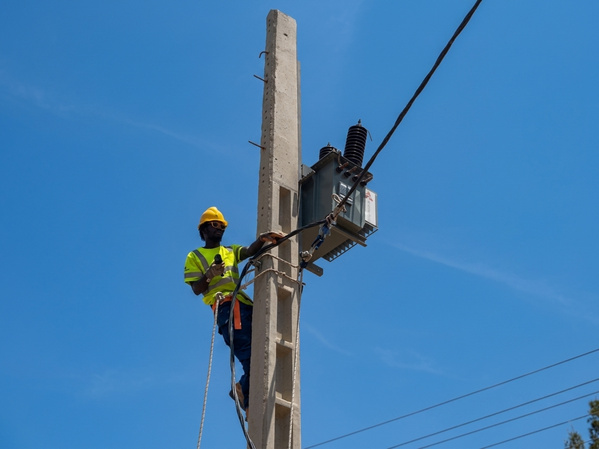 Ndiaganiao : Visite de terrain du PUDC pour accélérer l'électrification de quatre villages dans le département de Mbour Ndiaganiao : Visite de terrain du PUDC pour accélérer l'électrification de quatre villages dans le département de Mbour
