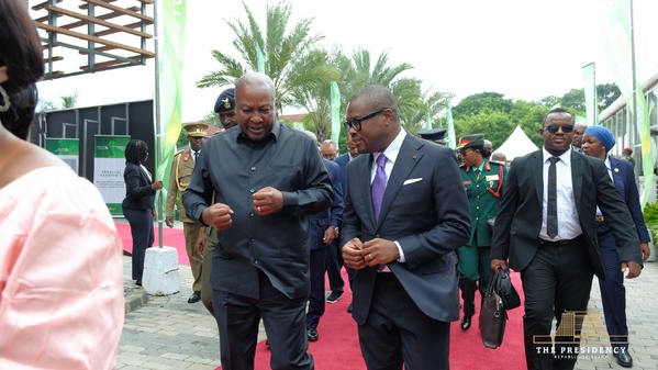 Sommet extraordinaire de l'Union africaine: John Dramani Mahama appelle à une mobilisation pour la couverture sanitaire universelle Sommet extraordinaire de l'Union africaine: John Dramani Mahama appelle à une mobilisation pour la couverture sanitaire universelle
