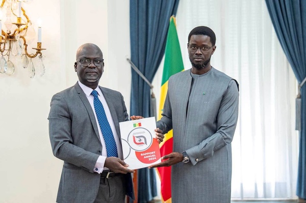 Le président Bassirou Diomaye Faye reçoit les rapports de l'Observateur national des Lieux de Privation de Liberté