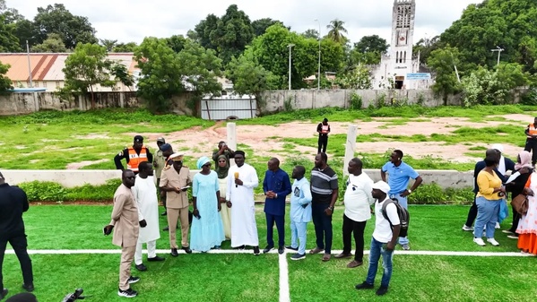 La ministre Djiréye Clotilde Coly en tournée d'inspection des infrastructures sportives et de jeunesse à Bignona