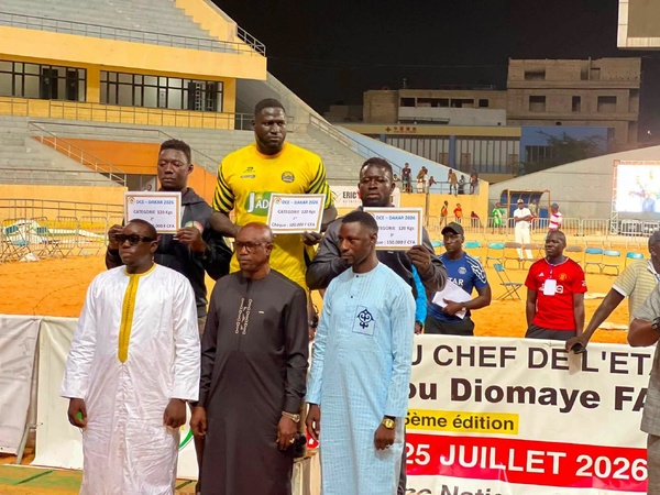 Lutte sénégalaise: Dakar accueille pour la première fois le Drapeau du chef de l’État, marqué par l’absence notable de la ministre Lutte sénégalaise: Dakar accueille pour la première fois le Drapeau du chef de l’État, marqué par l’absence notable de la ministre