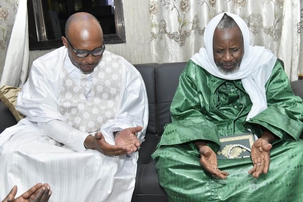Préparatifs du Grand Magal de Touba 2026: Barthélemy Dias reçu par le Khalife Général des Mourides Préparatifs du Grand Magal de Touba 2026: Barthélemy Dias reçu par le Khalife Général des Mourides