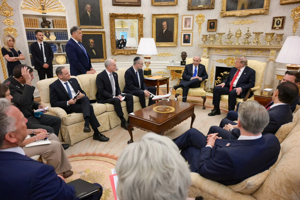 Rencontre Trump-Netanyahu à la Maison-Blanche: Un échange « très positif » axé sur l'Iran et les alliances régionales Rencontre Trump-Netanyahu à la Maison-Blanche: Un échange « très positif » axé sur l'Iran et les alliances régionales