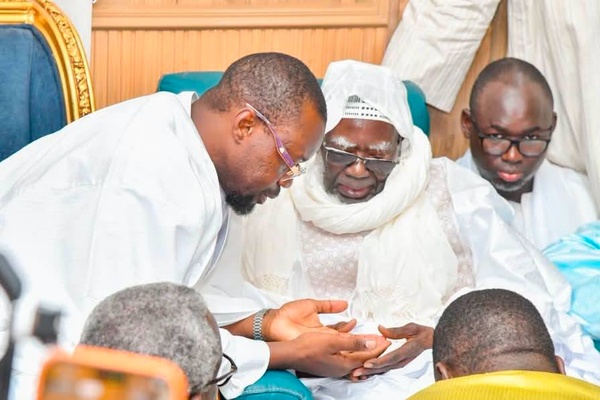 Touba / Ziara pré-Magal 2026: Ousmane Sonko reçu en audience par Serigne Mountakha Mbacké Touba / Ziara pré-Magal 2026: Ousmane Sonko reçu en audience par Serigne Mountakha Mbacké