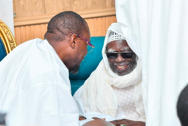 Touba / Ziara pré-Magal 2026: Ousmane Sonko reçu en audience par Serigne Mountakha Mbacké Touba / Ziara pré-Magal 2026: Ousmane Sonko reçu en audience par Serigne Mountakha Mbacké