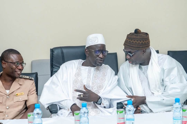 Touba / Formation professionnelle : Idrissa Samb visite le nouveau CFP du Complexe Cheikhoul Khadim, achevé à 99 % Touba / Formation professionnelle : Idrissa Samb visite le nouveau CFP du Complexe Cheikhoul Khadim, achevé à 99 %