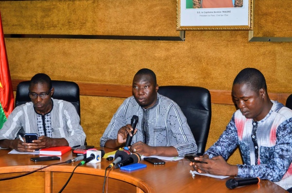 Burkina Faso: L'AGSP injecte plus de 25,6 milliards FCFA pour apurer le passif social des agents de santé Burkina Faso: L'AGSP injecte plus de 25,6 milliards FCFA pour apurer le passif social des agents de santé