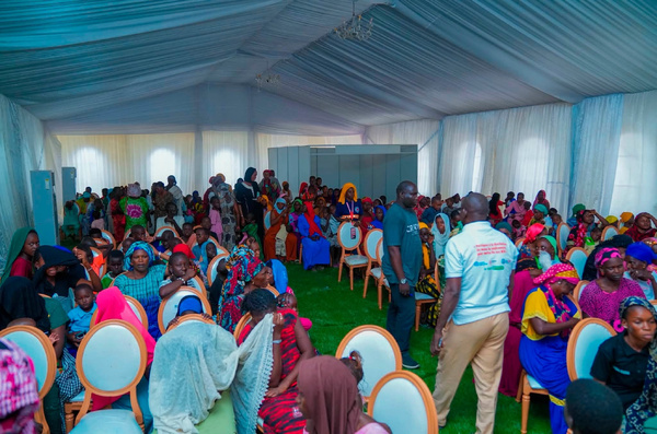 Magal de Touba: La Fondation Sénégal Solidaire et la Première Dame Absa Faye consultent plus de 1 900 personnes