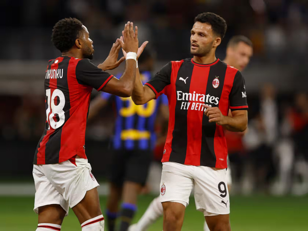 Derby de la Madonnina à Perth: Le Milan AC et l'Inter se quittent sur un score de parité en Australie Derby de la Madonnina à Perth: Le Milan AC et l'Inter se quittent sur un score de parité en Australie