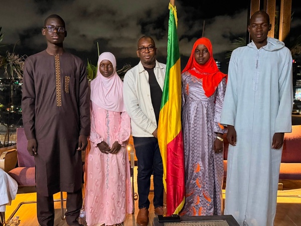 Quatre candidats Sénégalais représenteront le pays au Concours international Roi Abdoul Aziz de récital du Saint Coran Quatre candidats Sénégalais représenteront le pays au Concours international Roi Abdoul Aziz de récital du Saint Coran