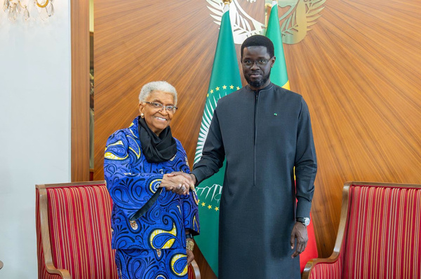 Présidence de la République: Le Chef de l’État Bassirou Diomaye Faye reçoit l’ancienne Présidente libérienne Ellen Johnson Sirleaf
