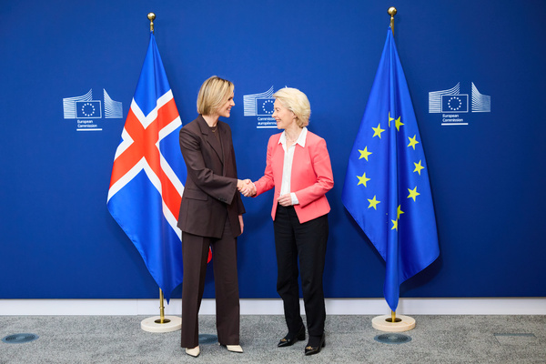 Référendum en Islande: l'UE guette une « success story » pour son élargissement