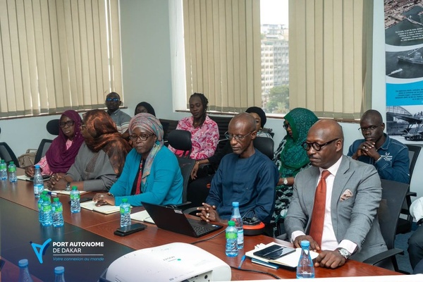 Port Autonome de Dakar : Le nouveau Directeur Général lance des visites d’immersion opérationnelles Port Autonome de Dakar : Le nouveau Directeur Général lance des visites d’immersion opérationnelles