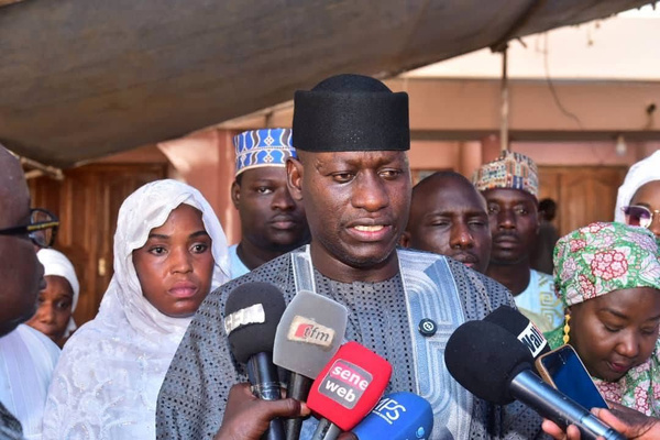 Gamou 2026 : Le maire de Dakar en visite de courtoisie dans les cités religieuses de Tivaouane et Ndiassane