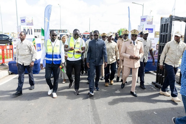Autoroute Mbour–Fatick–Kaolack : Bassirou Diomaye Faye inaugure un axe stratégique de 100 km Autoroute Mbour–Fatick–Kaolack : Bassirou Diomaye Faye inaugure un axe stratégique de 100 km