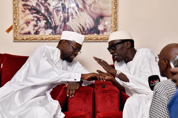 Gamou 2026 à Tivaouane : Ousmane Sonko reçu par Serigne Habib Sy Dabakh à Aïnoumady