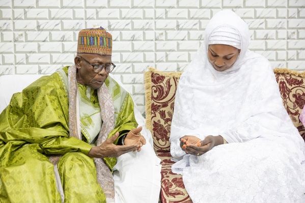 Gamou 2026: Marie Khone Faye en ziara à Kaolack et Tivaouane auprès des familles religieuses
