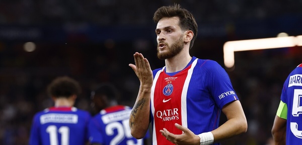 PSG : Kvaratskhelia visé par une offre de prolongation, dans la lignée du départ de Barcola PSG : Kvaratskhelia visé par une offre de prolongation, dans la lignée du départ de Barcola