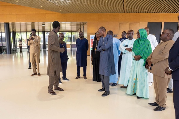 Diplomatie et multilatéralisme : Le Ministre Cheikh Niang en visite à la Maison des Nations Unies de Diamniadio