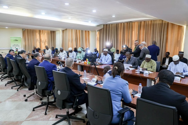 Visite du Premier ministre algérien au Mali : Bamako et Alger posent les bases d'un partenariat élargi