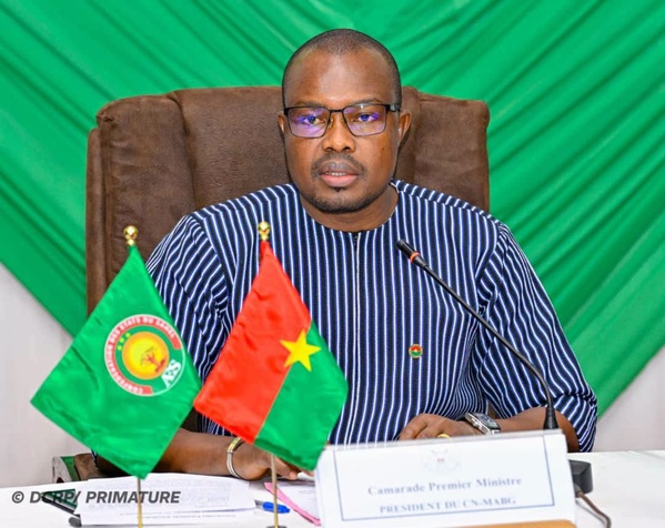 Burkina Faso : le Premier ministre trace le cap d'une Administration plus efficace et plus proche du Peuple Burkina Faso : le Premier ministre trace le cap d'une Administration plus efficace et plus proche du Peuple