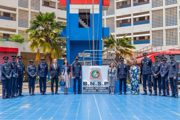 Coopération bilatérale : L'Ambassadrice de Turquie en visite stratégique à la Brigade Nationale des Sapeurs-Pompiers du Sénégal Coopération bilatérale : L'Ambassadrice de Turquie en visite stratégique à la Brigade Nationale des Sapeurs-Pompiers du Sénégal