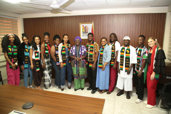 Ghana : Les finalistes de l'Africa Monologue Challenge reçus par la Ministre Abla Dzifa Gomashie