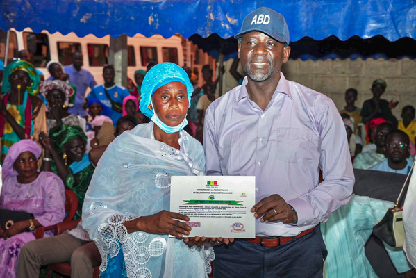 Économie sociale et solidaire: 650 femmes du département de Bambey structurées en Coopératives Productives Solidaires Économie sociale et solidaire: 650 femmes du département de Bambey structurées en Coopératives Productives Solidaires