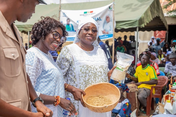 Développement social : Marie Angélique Mame Selbé Diouf en tournée à Simal pour promouvoir l'autonomisation des femmes et l'inclusion