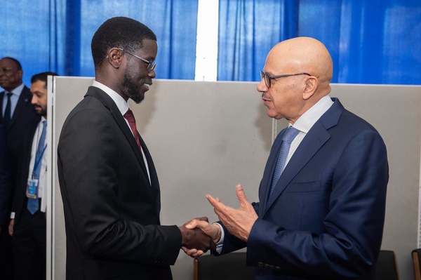 Sénégal-Bahreïn : Bassirou Diomaye Faye et Abdullatif Al Zayani discutent de nouvelles opportunités d’investissement