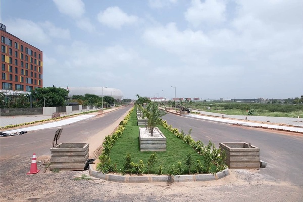 Aménagement urbain et préparatifs des JOJ 2026 : Le Délégué général Bara Diouf évalue la finition des chantiers à Diamniadio Aménagement urbain et préparatifs des JOJ 2026 : Le Délégué général Bara Diouf évalue la finition des chantiers à Diamniadio