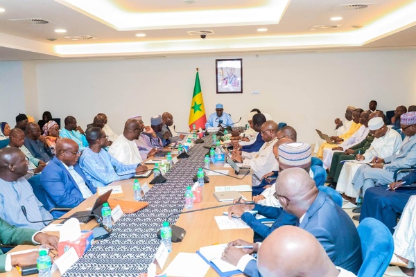 Infrastructures scolaires : le gouvernement sénégalais accélère la remise à niveau des établissements avant la rentrée Infrastructures scolaires : le gouvernement sénégalais accélère la remise à niveau des établissements avant la rentrée