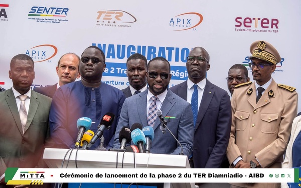 Infrastructures et transports collectifs : Le Secrétaire d'État ou Ministre de M. Abdoul Ahad Ndiaye officialise le lancement commercial de la Phase 2 du TER jusqu'à l’AIBD